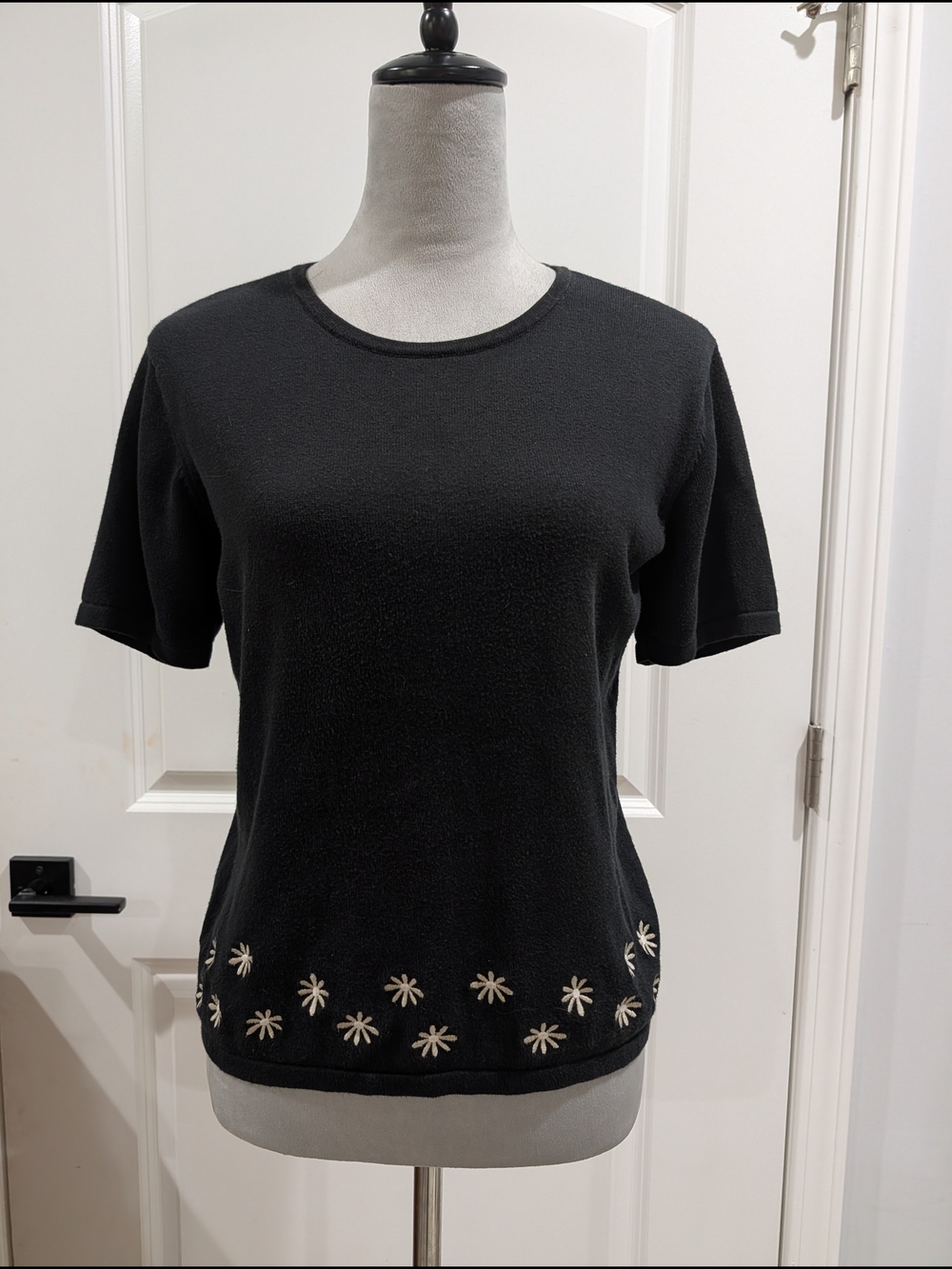 Vintage Talbots Black Short-Sleeve Knit Top with Ivory Daisy Trim